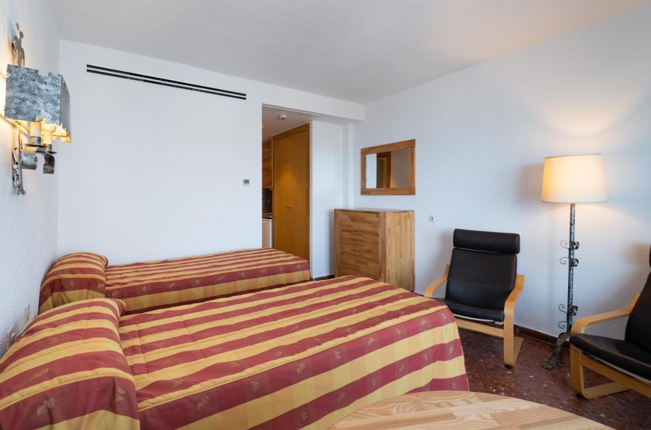 Hotel Apartamentos Bajondillo 托雷莫利诺斯 外观 照片