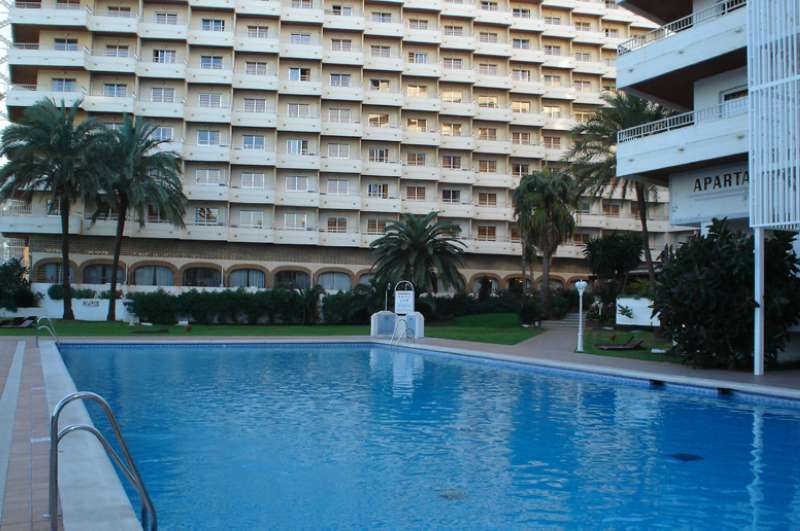 Hotel Apartamentos Bajondillo 托雷莫利诺斯 外观 照片 A hotel in Palma de Mallorca